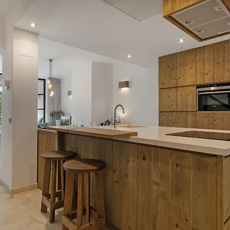 Jardin De Pinos Holiday home *