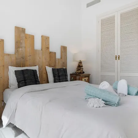 Jardin De Pinos Holiday home *