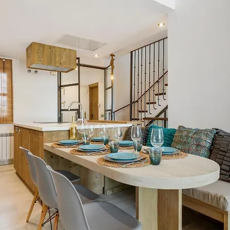 Jardin De Pinos * Marbella