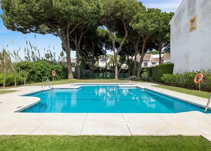 Jardin De Pinos Semesterbostad Marbella