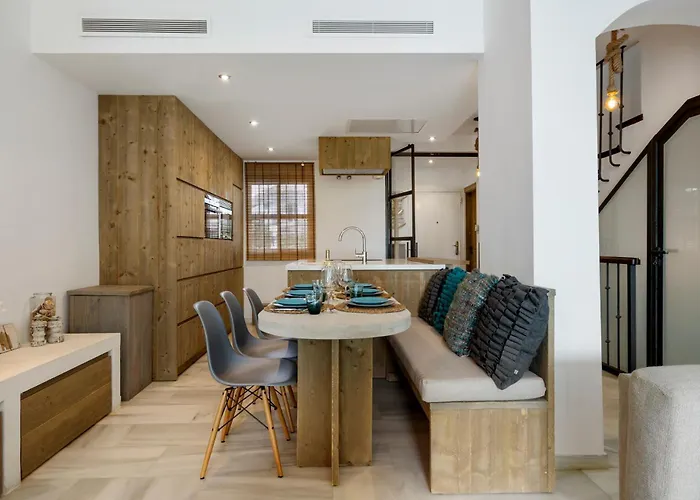 Jardin De Pinos Marbella